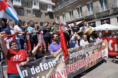 2016 05 01 ManifaPrimeiroMaioVigo54.JPG